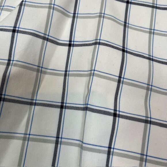 IZOD Golf X-Treme Function Men's Shorts Windowpane Plaid White w/Navy Gray 40 - Picture 4 of 9